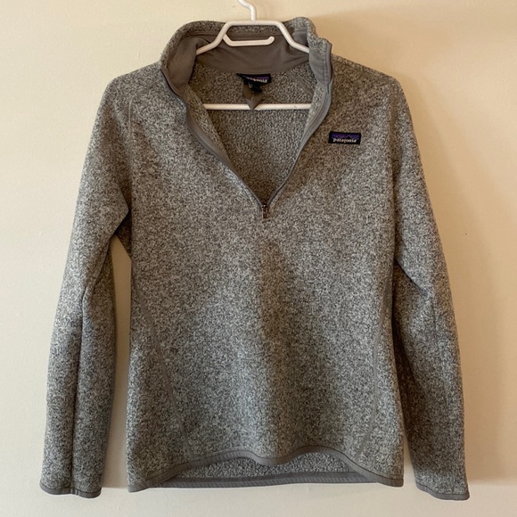 Patagonia Sweaters - Patagonia 1/4 zip women’s sweater size medium.